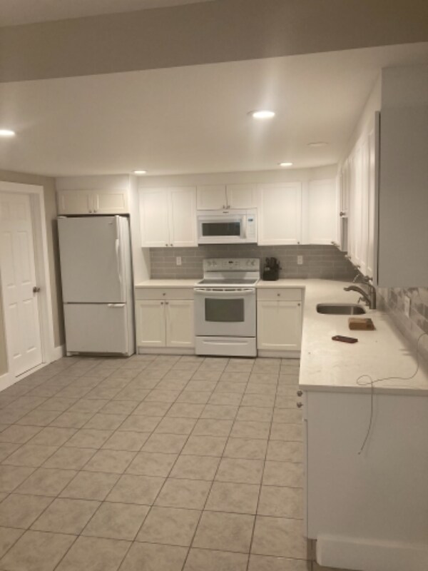 Foto del edificio - 243 Lake Shore Rd