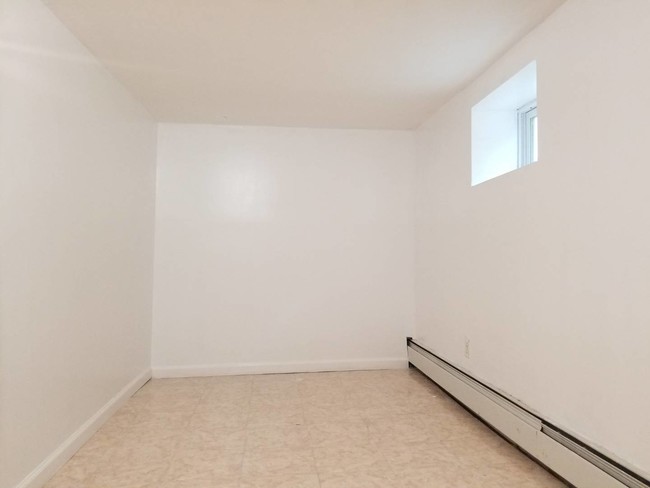 Foto del edificio - 218-12 131st Ave