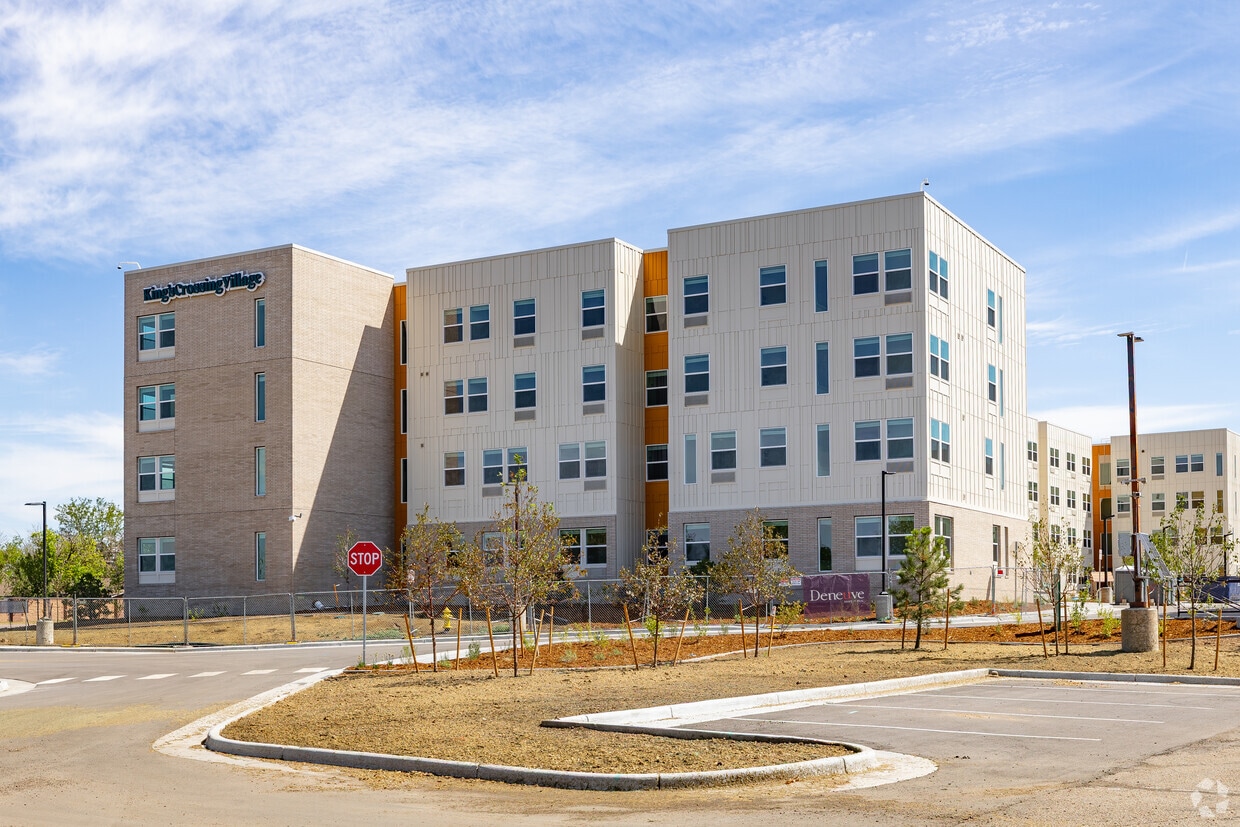Foto del edificio - Kings Crossing Village