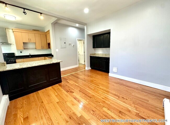 Foto del edificio - 3103 Washington St