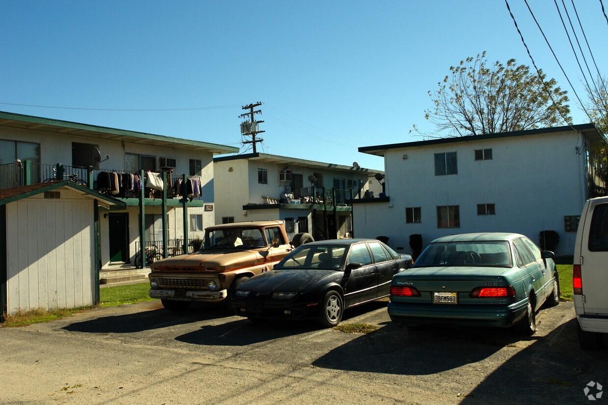 Foto del exterior - Californian