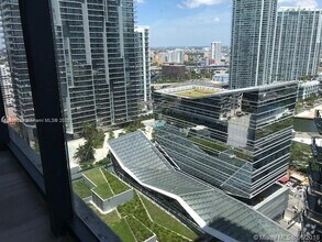Building Photo - 801 S Miami Ave