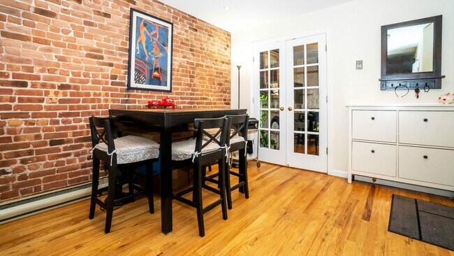 Foto del edificio - 134 Garden St