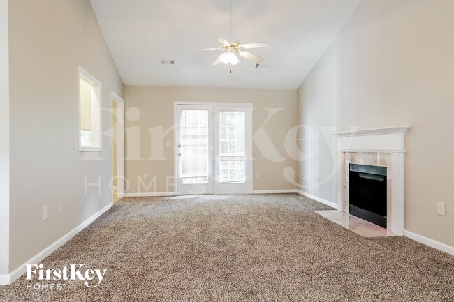 Foto del edificio - 1046 Preserve Ln