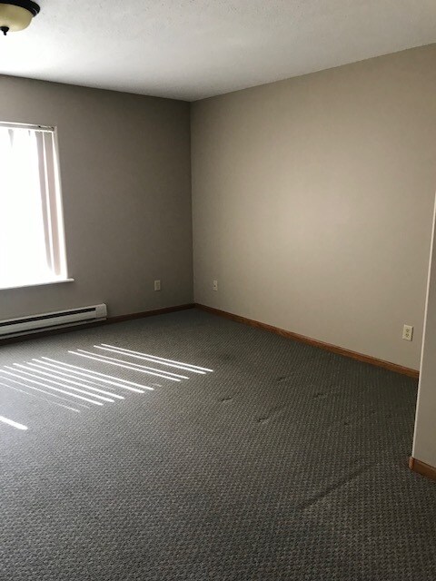 Sala de estar - 23998 1st St