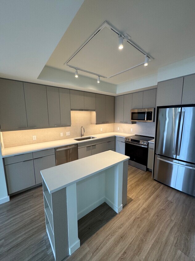 Photo - 70 NW 28th St (Miami, FL)
