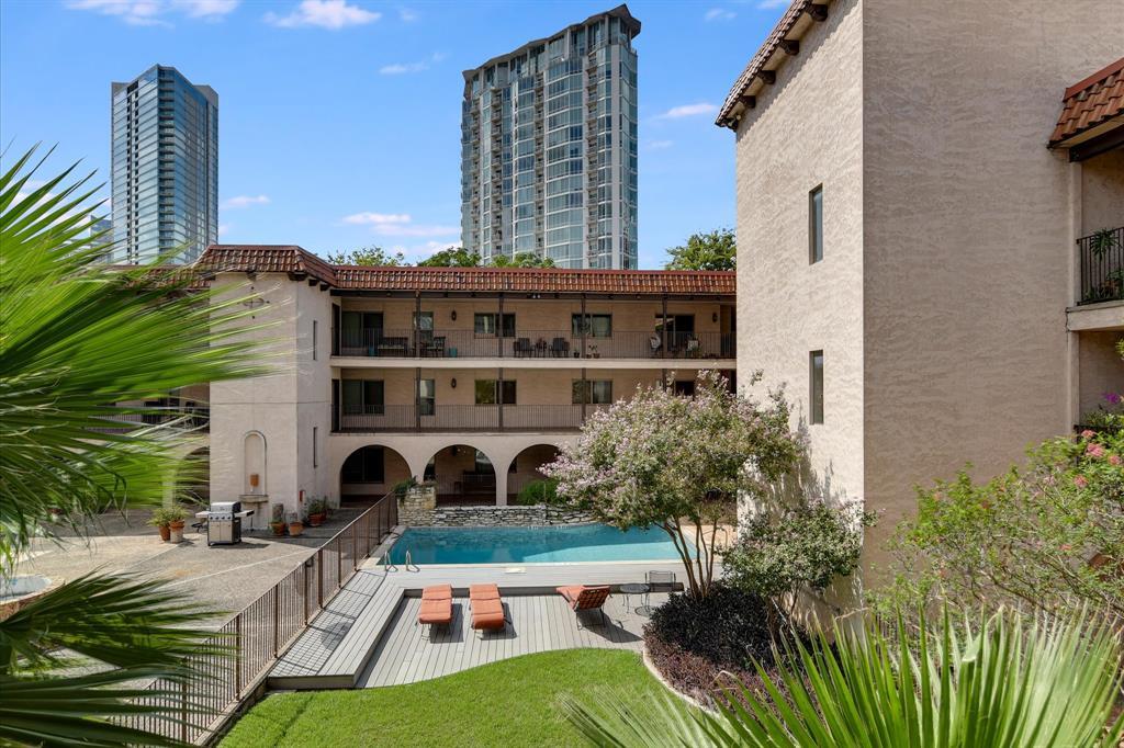 Foto principal - 505 W 7th St