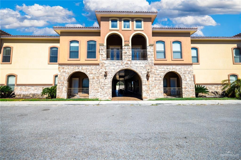 2715 W Mimosa Dr Unit 2, Mission, TX 78572 Condo for Rent in Mission