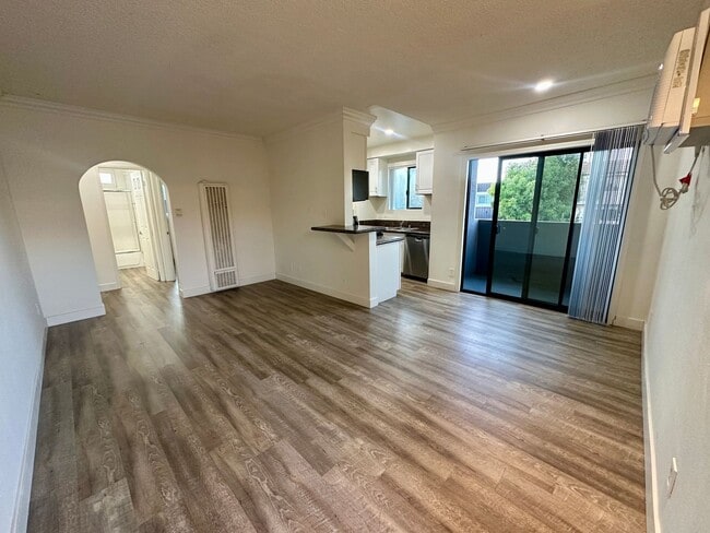 Foto del edificio - 12236 Pacific Ave