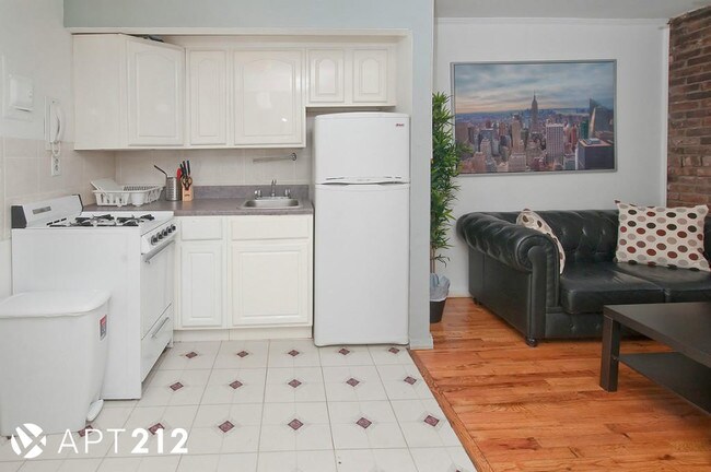 Foto del edificio - 333 E 33rd St