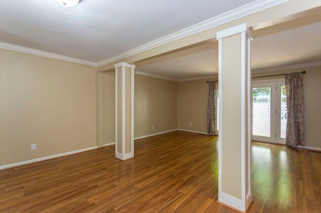 Foto del edificio - 804 Vestavia Villa Ct