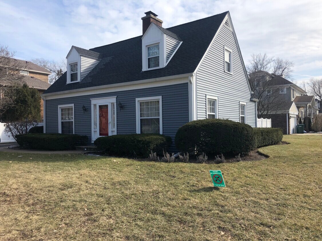 Foto principal - 2141 Birchwood Ave