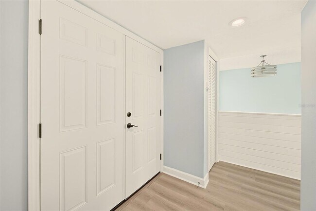 Foto del edificio - 1 Windrush Blvd