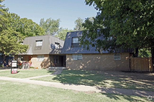 Building Photo - Eufaula Court Apartments