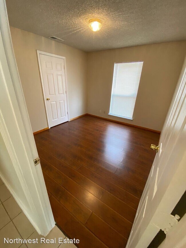 Foto del edificio - 3 br, 1.5 bath House - 8843 Old Sky Harbor