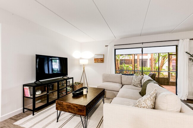 Foto del edificio - 12260 Sag Harbor Ct