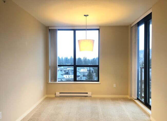 Building Photo - 2982 Burlington Dr