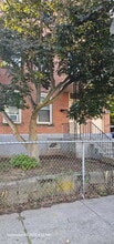Building Photo - 119 Glen St