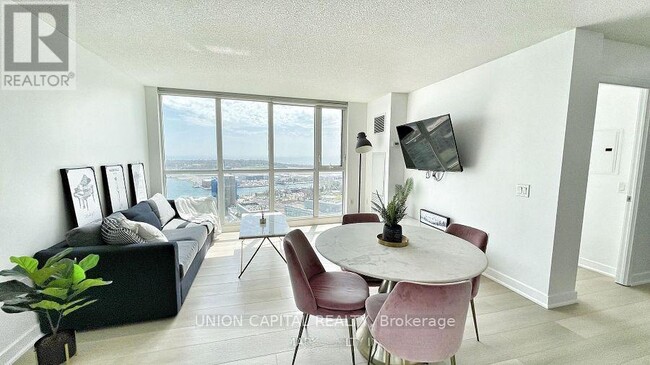 Building Photo - 75 Queens Wharf Rd