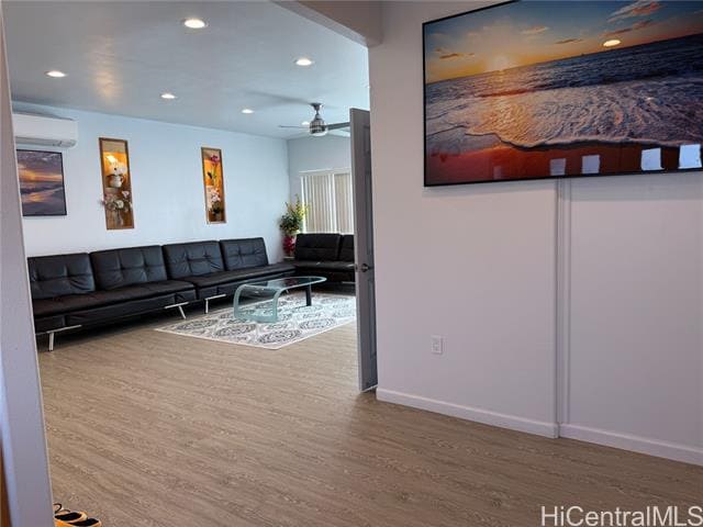 Building Photo - 1380 Hoona St