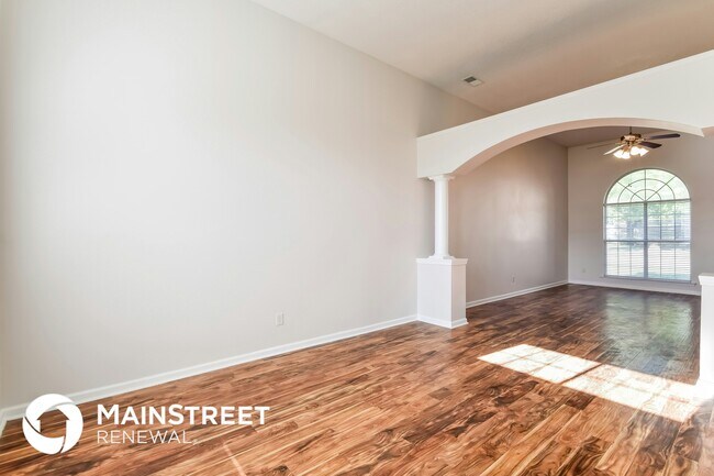 Foto del edificio - 4848 Ashcroft Dr