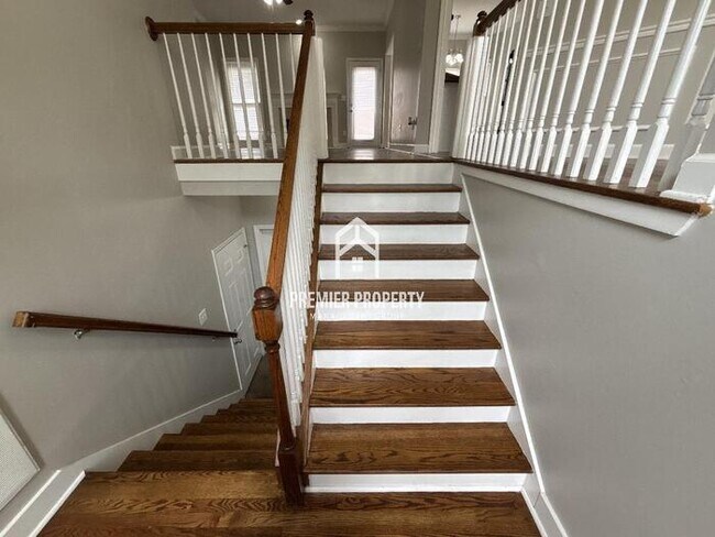 Building Photo - 2994 Glen Gate Dr