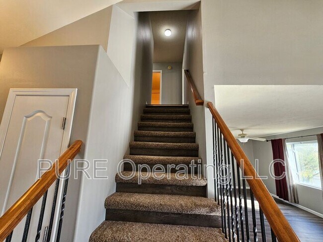 Foto del edificio - 20925 Ash St