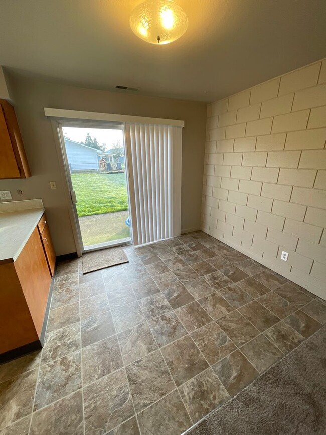 Foto del edificio - 415-425-435-445 S. 9th St.