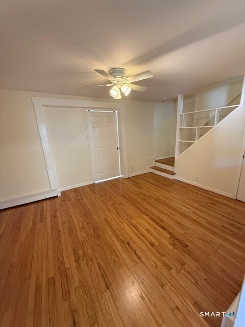 Foto del edificio - 125 High Ridge Dr