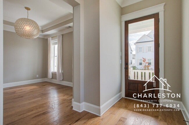 Photo - 1636 Juliana St Apartment