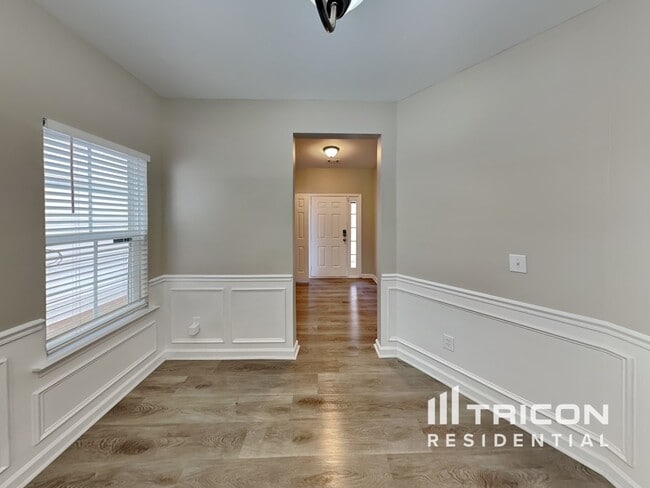 Building Photo - 1311 Candler Ct
