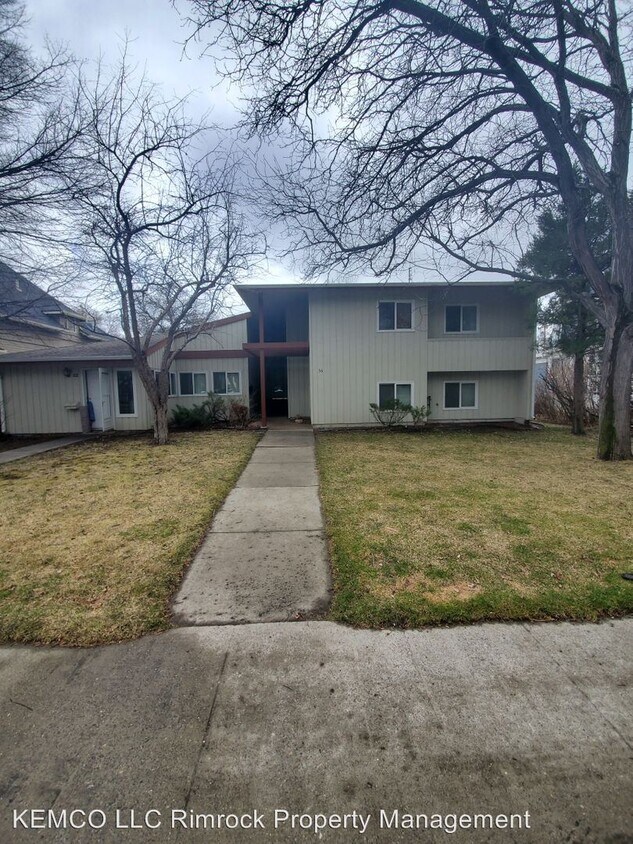 Primary Photo - 32-36 Yellowstone Ave