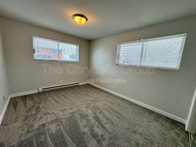 Building Photo - 1455 Catherine St