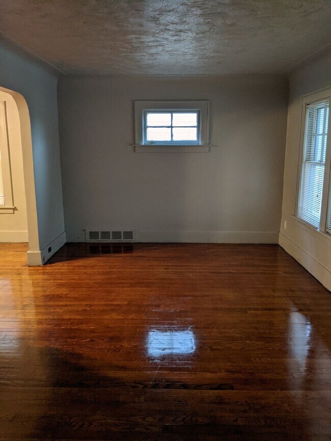 Foto del edificio - 2195 Springle St