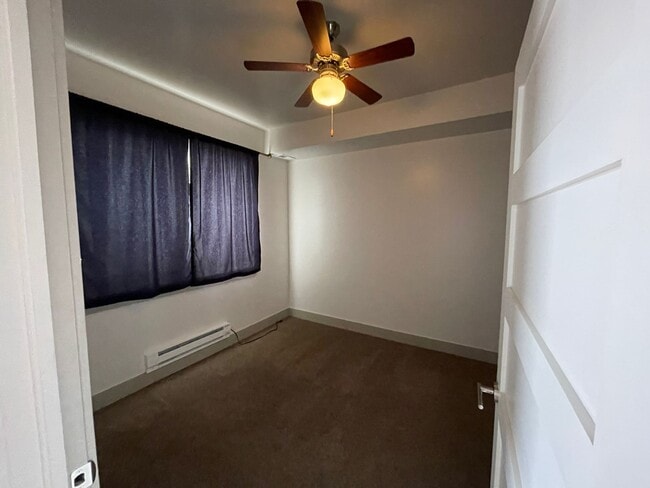 Lower Floor Bedroom - 2840 W 26th Ave