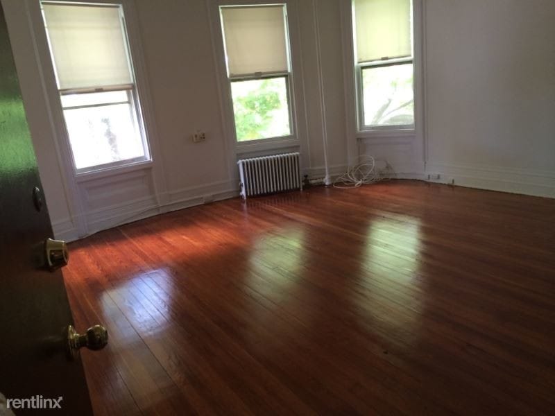 Building Photo - 1 br, 1 bath Apartment - 55 Academy Rd