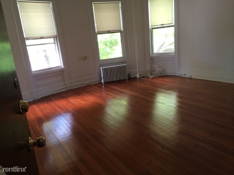 Foto del edificio - 1 br, 1 bath Apartment - 55 Academy Rd