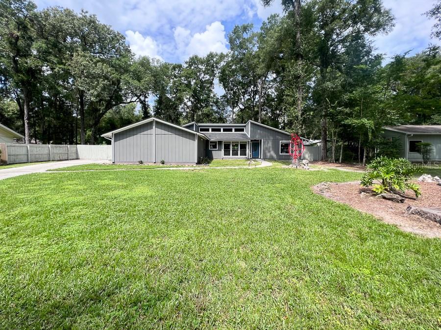 Foto principal - 1726 SW 77 Terrace