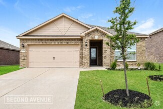 Building Photo - 2025 Erlinda Dr