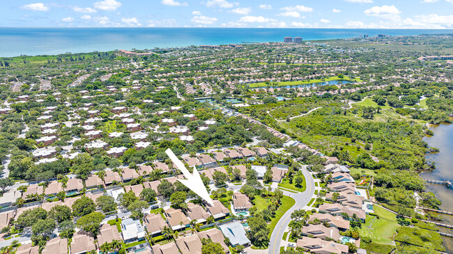 Building Photo - 310 Leeward Dr