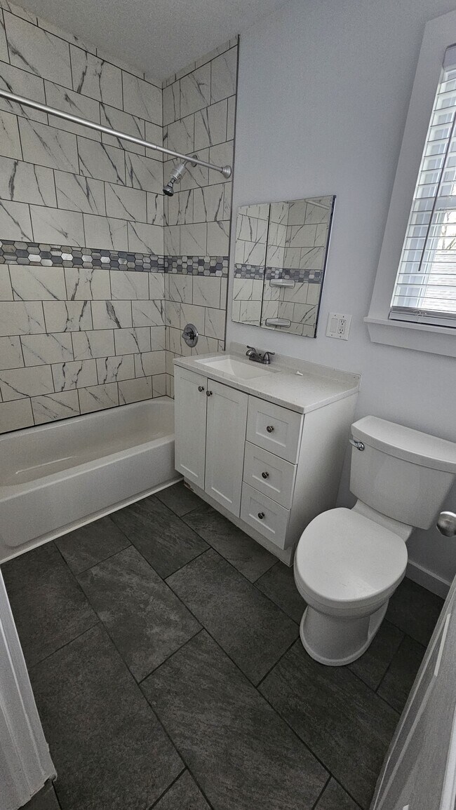 Foto del edificio - 1753 Rutherford St