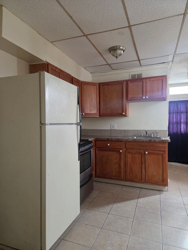 Foto del edificio - 654 Chestnut St