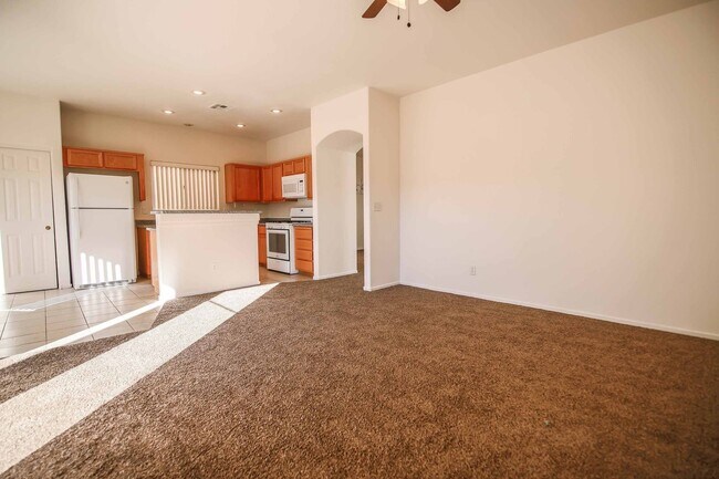Foto del edificio - Nice 3 Bedroom Home in Henderson!