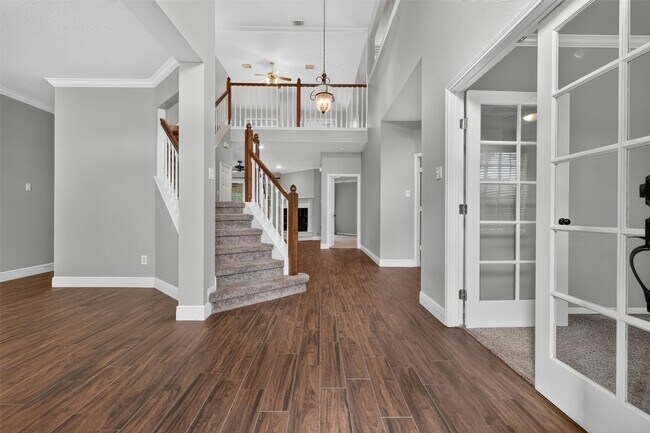 Foto del edificio - 108 Oak Creek Ln