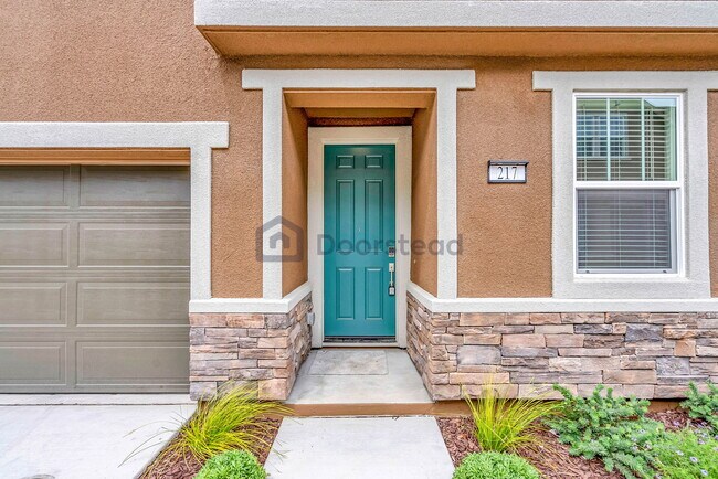 Building Photo - 217 Wellspring Ln