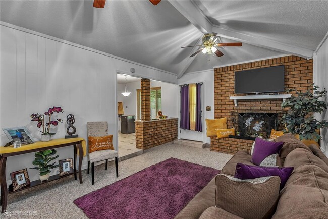 Foto del edificio - Jefferson Paige Home!