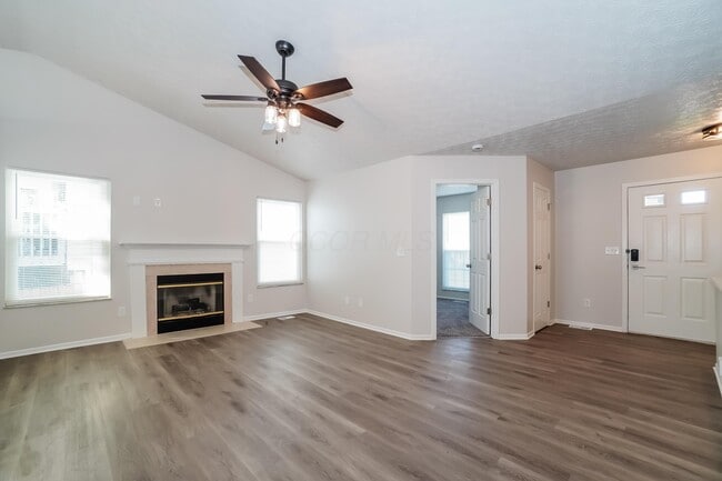 Building Photo - 1087 Lavender Ln