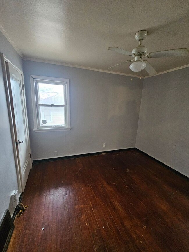 Foto del edificio - 4110 W Roosevelt Dr