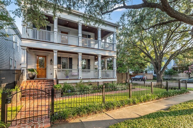 Foto del edificio - 340 W 17th St