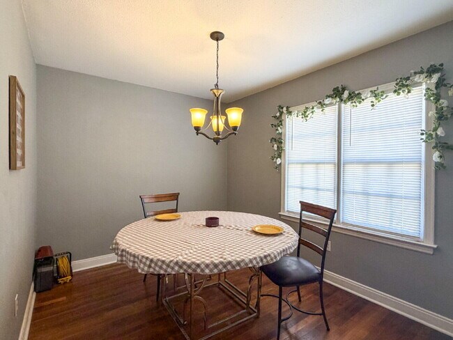 Building Photo - 2705 30th St